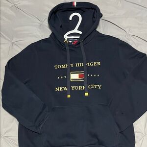 Tommy Hilfiger Black Hoodie with Gold Accents